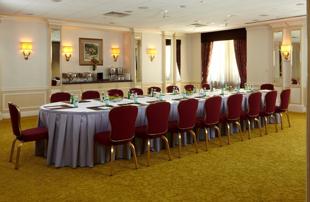 Hotel Warwick New York Esterno foto